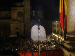 Suena el chupinazo de San Roque